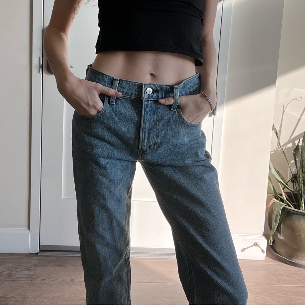 Abercrombie & Fitch Mid Rise 90s Straight Jean